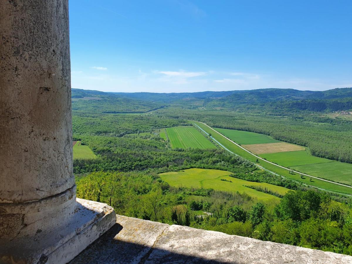 Casa Leonarda, Old Authentic Istrian Stone House Near Motovun, Central Istria Zamask エクステリア 写真